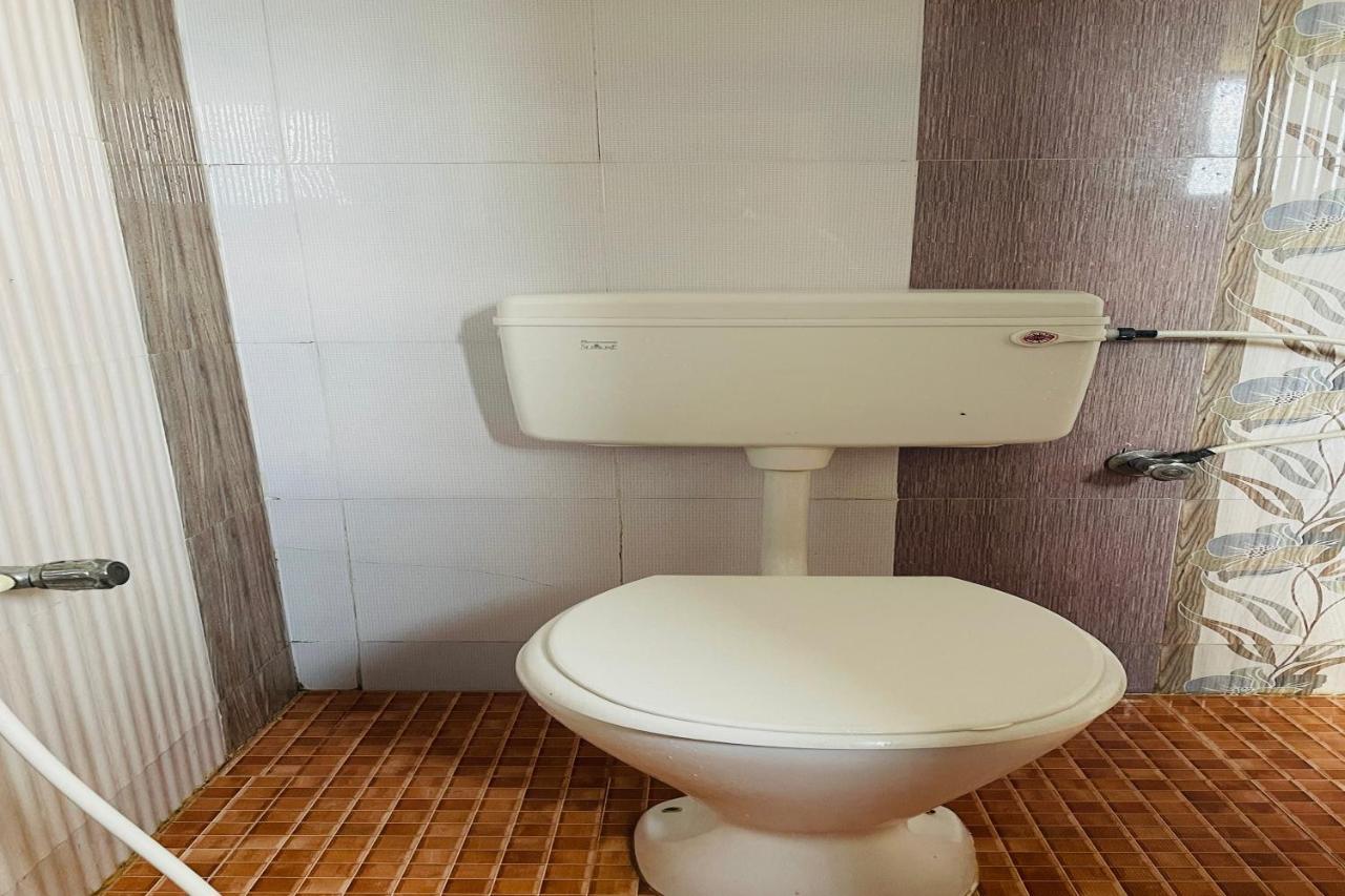 Skyry Hotel Iyyapanthangal Chennai Zewnętrze zdjęcie